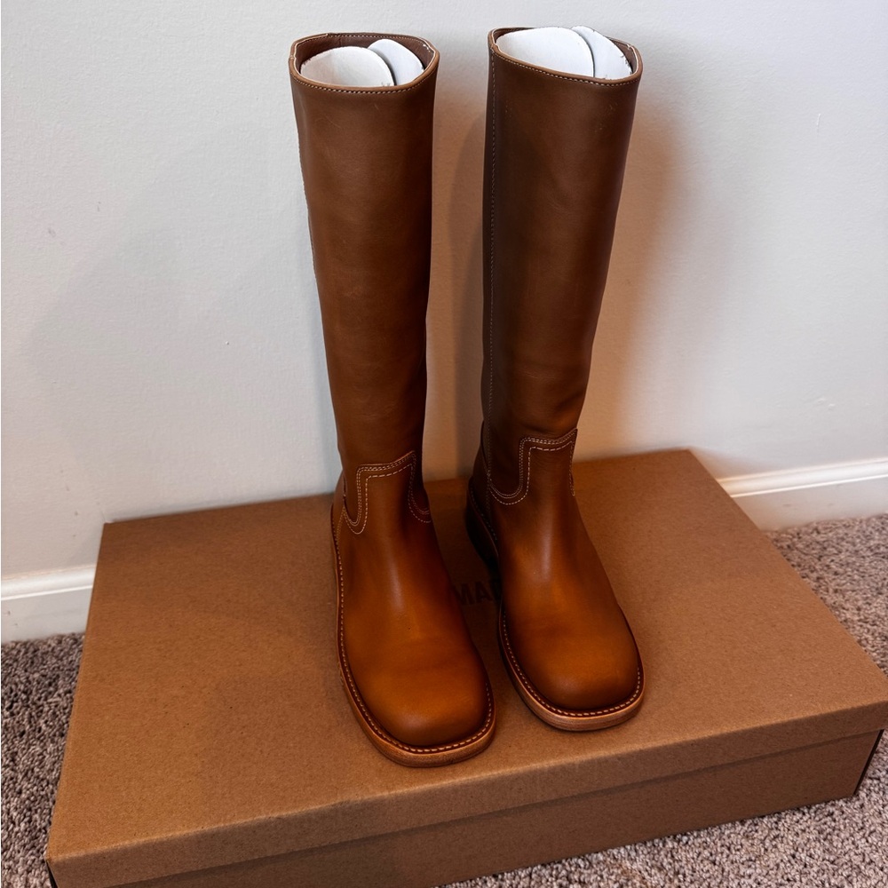 Steve Madden Riggs Banana Leather Boots